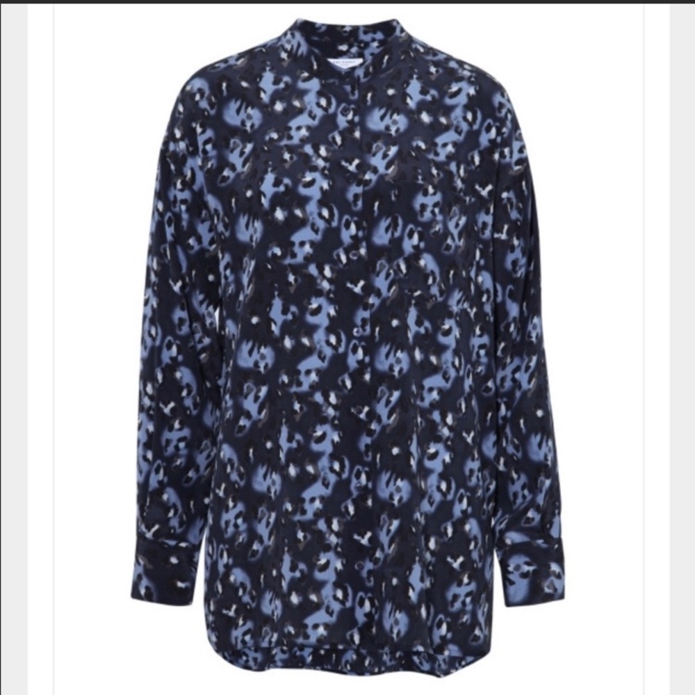 Equipment Reese silk blue animal print blouse